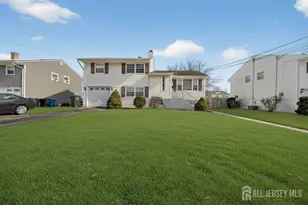 26 S Michael St, Fords, NJ 08863 - Photo 1