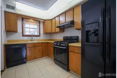 3-1 Jefferson Drive, Spotswood, NJ 08884 - Photo 1