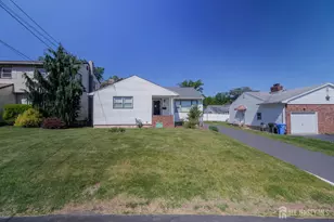 829 Harrell Ave, Woodbridge Township, NJ 07095 - Photo 1
