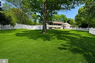 4 Meade Ct, Piscataway Township, NJ 08854 - Photo 1