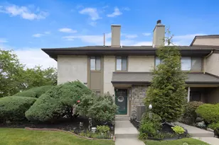 34 Hampshire Dr, Plainsboro Township, NJ 08536 - Photo 1