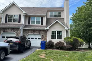 125 Salem Rd, North Brunswick Township, NJ 08902 - Photo 1