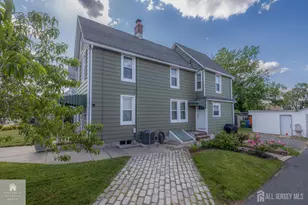 601 Main St, Sayreville, NJ 08872 - Photo 1