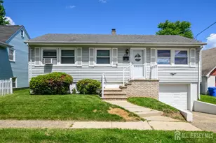 290 Grove St, Woodbridge Township, NJ 07095 - Photo 1
