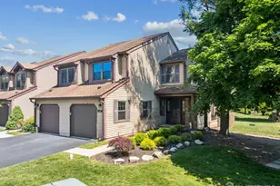 82 Bayberry Dr, Franklin Township, NJ 08873 - Photo 1