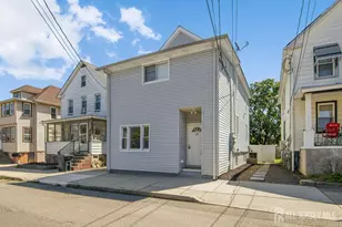 23 East St, South River, NJ 08882 - Photo 1