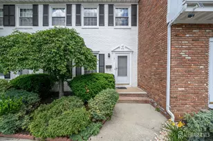 171 Howell Ave, Fords, NJ 08863 - Photo 1
