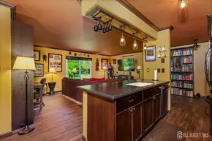 18 Steeplechase Ct, Franklin Township, NJ 08873 - Photo 1