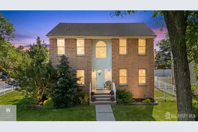 28 Wadsworth Avenue, Metuchen, NJ 08840 - Photo 1