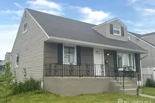 65 Oak St, Carteret, NJ 07008 - Photo 1