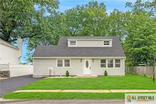 23 Marshall Pl, Sayreville, NJ 08872 - Photo 1