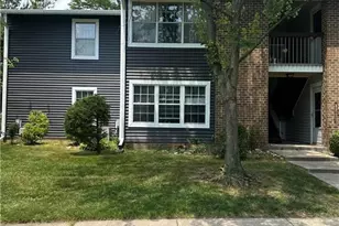 82 Pennsylvania Way, North Brunswick Township, NJ 08902 - Photo 1