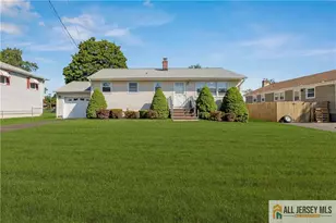 114 Hamilton Blvd, Piscataway Township, NJ 08854 - Photo 1