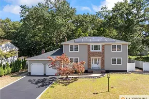 13 Glynn Ct, Sayreville, NJ 08859 - Photo 1