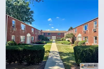 66 Fox Road #9B, Edison, NJ 08817 - Photo 1