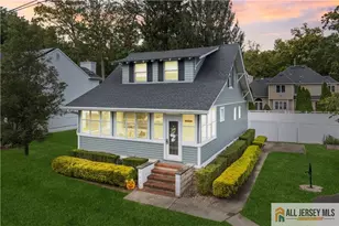 32 Avenue F, Monroe Township, NJ 08831 - Photo 1