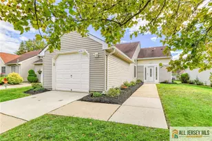 639 Madison Dr, Monroe Township, NJ 08831 - Photo 1