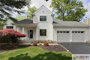 160 Buttonwood Dr, Piscataway Township, NJ 08854 - Photo 1