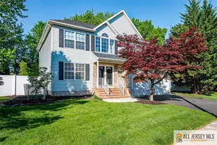 31 Shepherd Way, South Brunswick Township, NJ 08824 - Photo 1