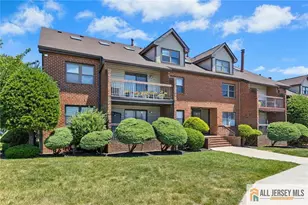 121 Beverly Hills Terrace, Woodbridge Township, NJ 07095 - Photo 1