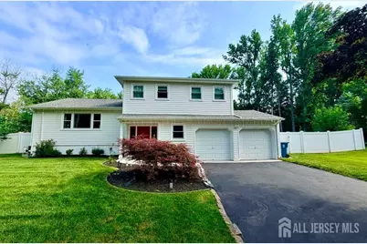 4 Dorset Way, Edison, NJ 08820 - Photo 1