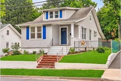 265 S 9th Avenue S, Highland Park, NJ 08904 - Photo 1