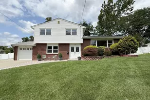 28 Gage Rd, East Brunswick Township, NJ 08816 - Photo 1