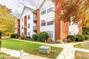 52 Boulder Dr, Edison, NJ 08817 - Photo 1
