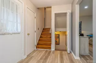 7 Sherbone Pl, Sayreville, NJ 08872 - Photo 3