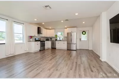 296 Oak Street, Sayreville, NJ 08879 - Photo 7