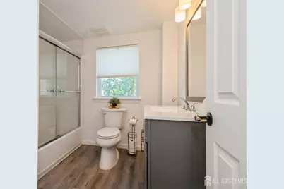 296 Oak Street, Sayreville, NJ 08879 - Photo 17