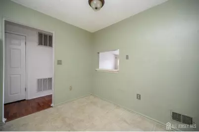 124 Edward Drive, Franklin Township, NJ 08823 - Photo 15