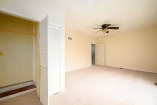 65 Orange St, Edison, NJ 08817 - Photo 19