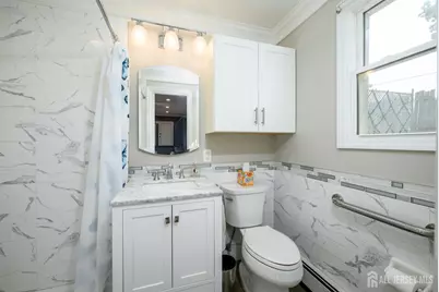 65 Orange Street, Edison, NJ 08817 - Photo 33