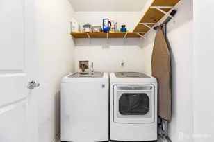 18 Parkside Dr, Jamesburg, NJ 08831 - Photo 13