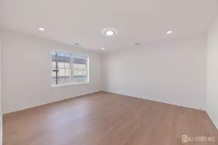 1758 S 2nd St, Piscataway Township, NJ 08854 - Photo 23