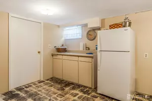 440 Webster Ave, Piscataway Township, NJ 08854 - Photo 21