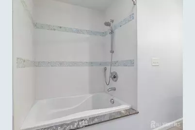 1 Kingsbridge Road, Franklin Township, NJ 08873 - Photo 13