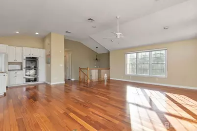 1 Kingsbridge Road, Franklin Township, NJ 08873 - Photo 3