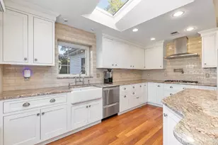 1 Kingsbridge Rd, Franklin Township, NJ 08873 - Photo 9