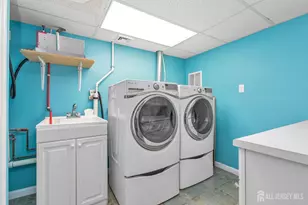 1 Kingsbridge Rd, Franklin Township, NJ 08873 - Photo 41