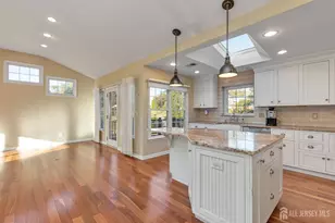 1 Kingsbridge Rd, Franklin Township, NJ 08873 - Photo 7