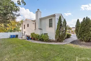 1 Kingsbridge Rd, Franklin Township, NJ 08873 - Photo 47