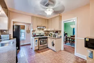 61 Stouts Ln, South Brunswick Township, NJ 08852 - Photo 17