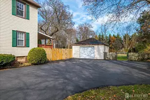 61 Stouts Ln, South Brunswick Township, NJ 08852 - Photo 31