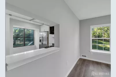 127 Berkshire Court, Piscataway Township, NJ 08843 - Photo 19