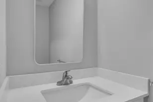 127 Berkshire Ct, Piscataway Township, NJ 08843 - Photo 7