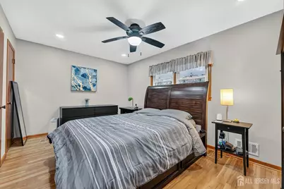 1008 Main Street, Fords, NJ 08863 - Photo 23