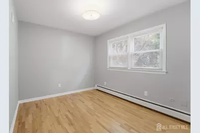 21 Lincoln Parkway, Bayonne, NJ 07002 - Photo 15