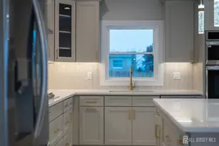 33 Elm Terrace, Sayreville, NJ 08859 - Photo 11